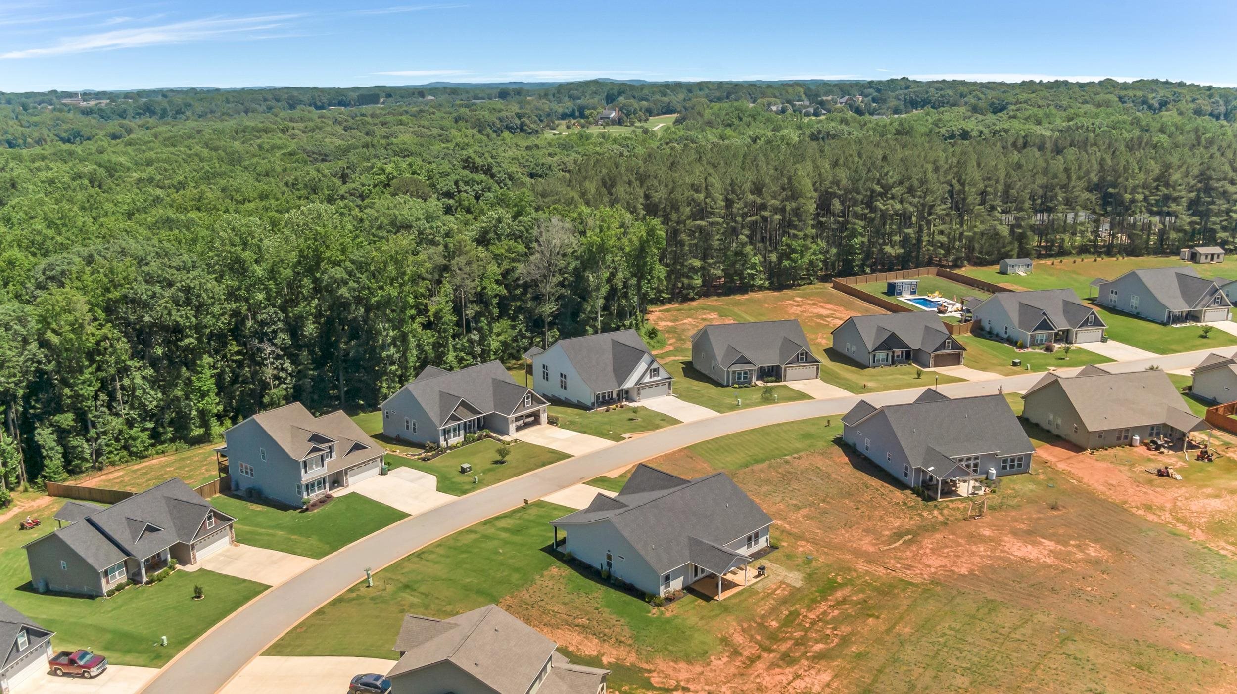 150 Double Creek Drive Property Photo 43