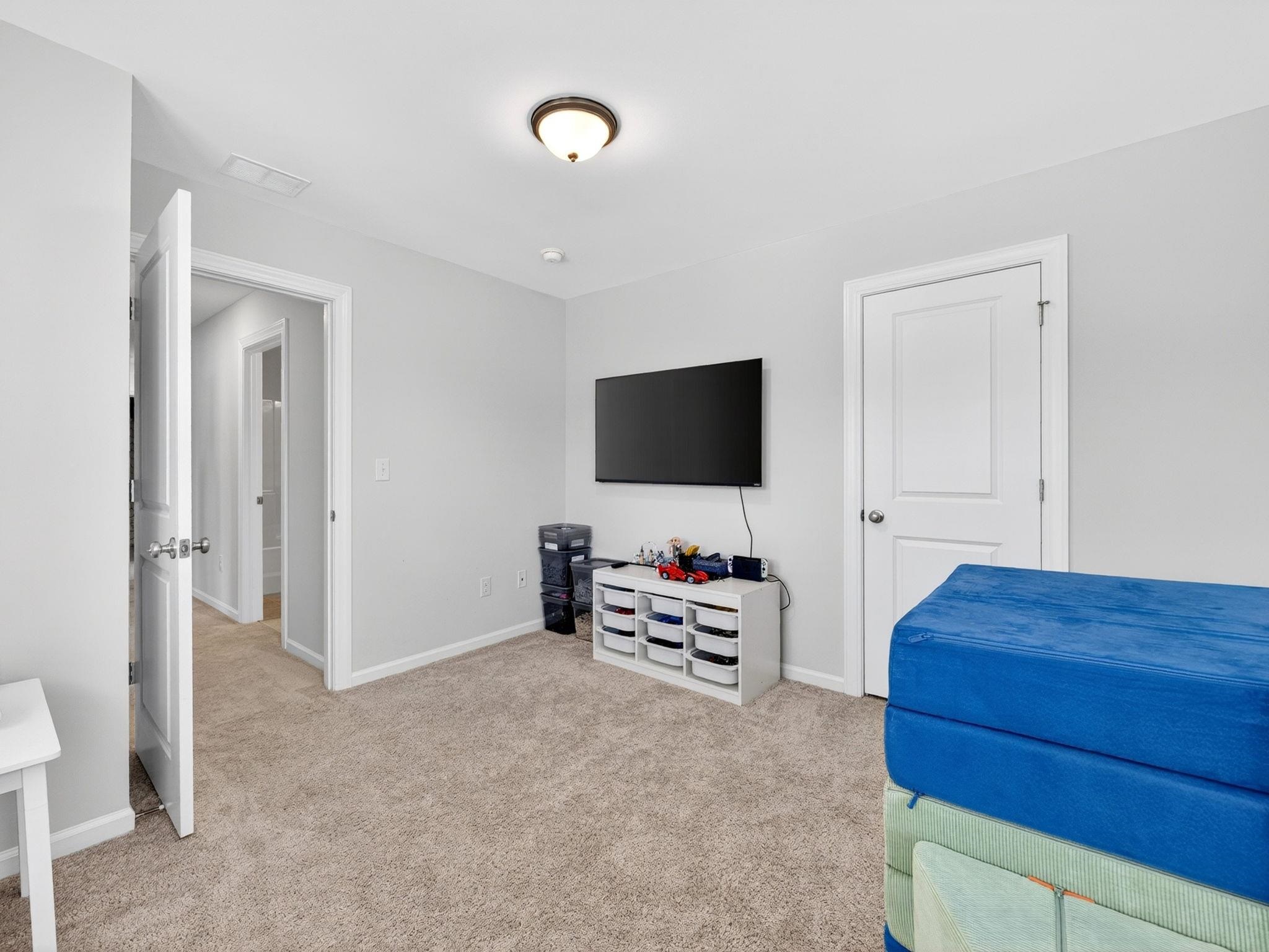 1427 Boatswain Drive Property Photo 32