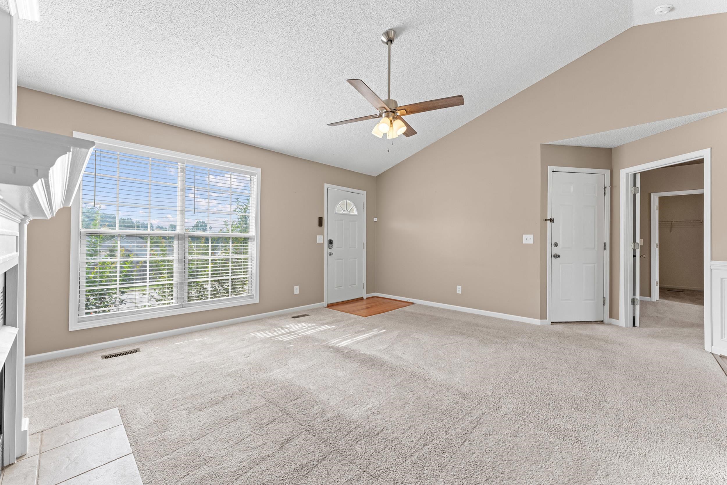 1111 Dunwoody Drive Property Photo 7