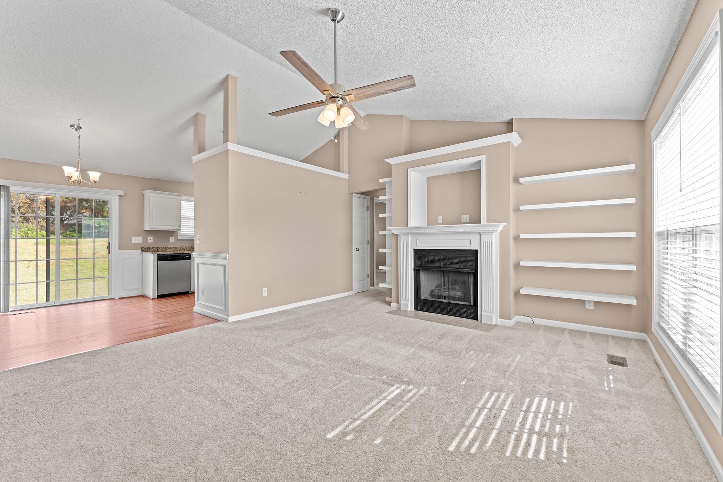 1111 Dunwoody Drive Property Photo 8