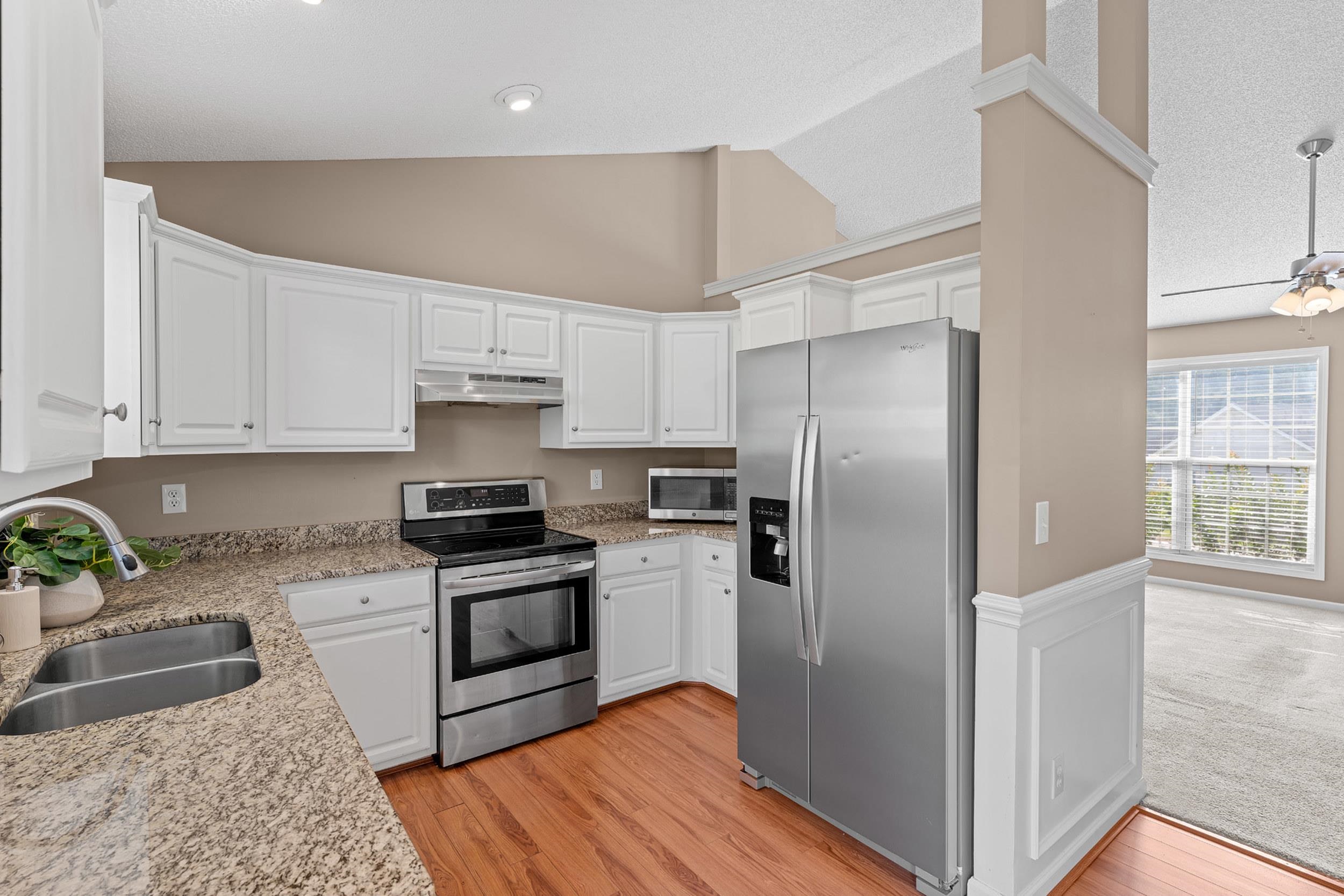 1111 Dunwoody Drive Property Photo 16