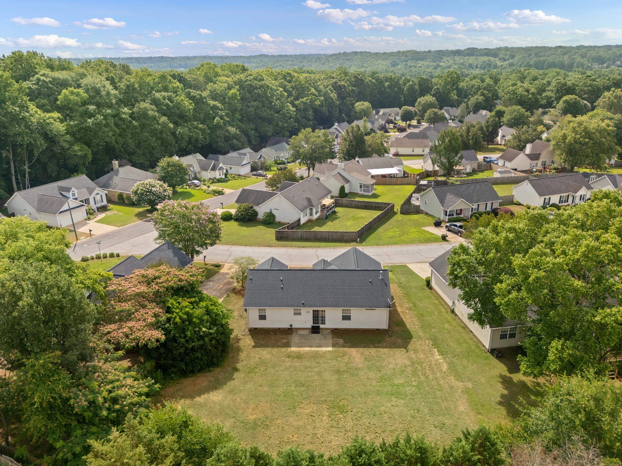 1111 Dunwoody Drive Property Photo 41