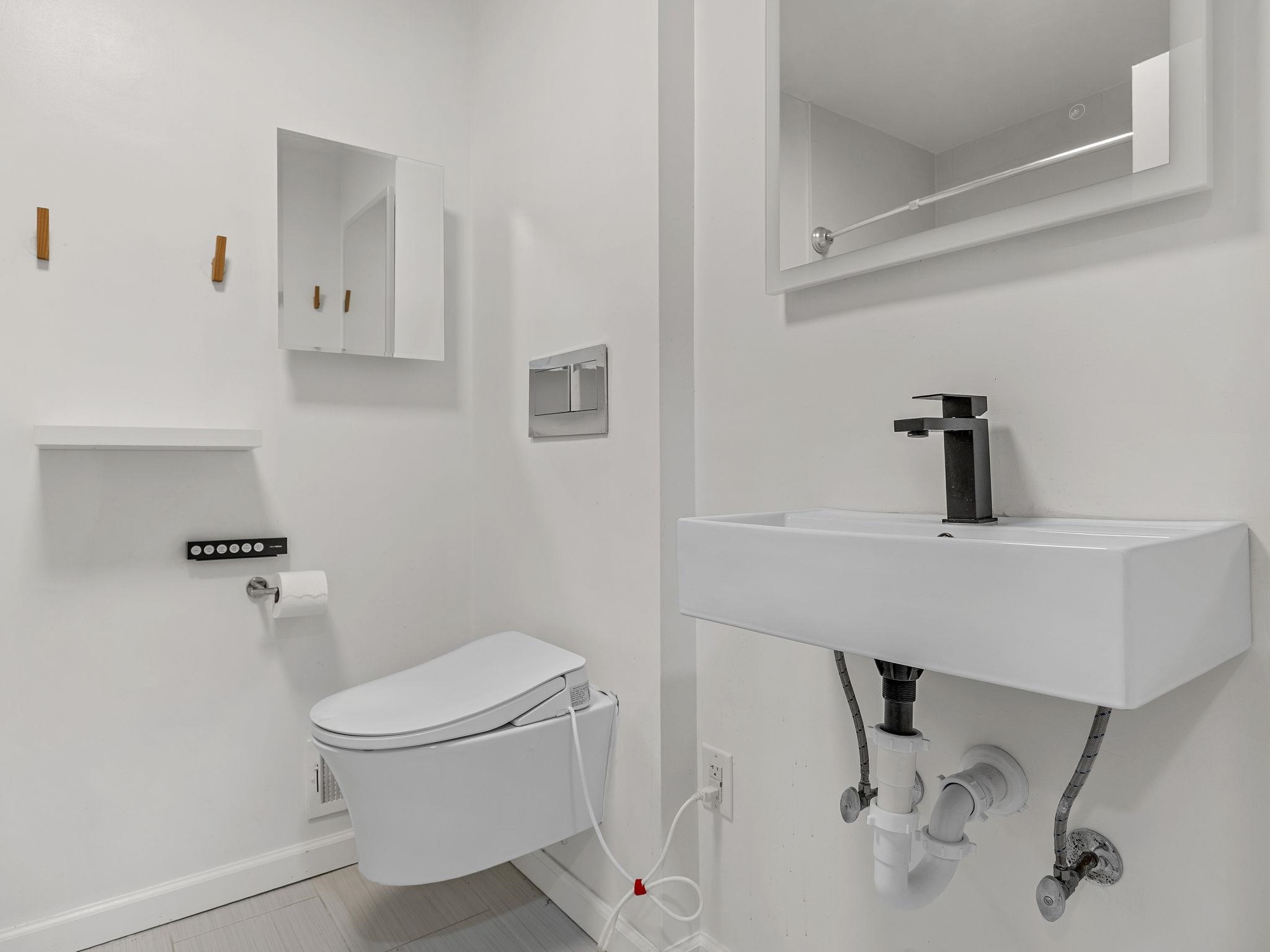 175 Foster St Property Photo 30