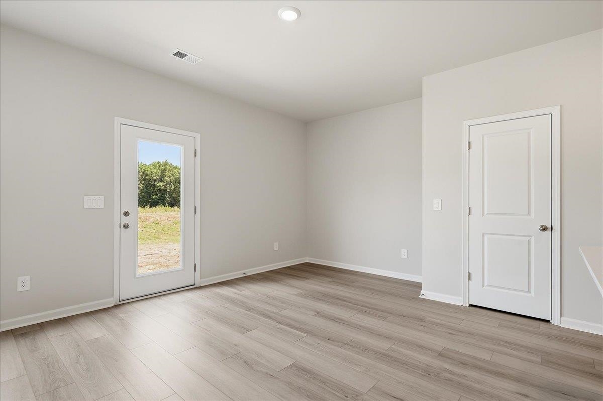 268 Fair Cross Circle Property Photo 9