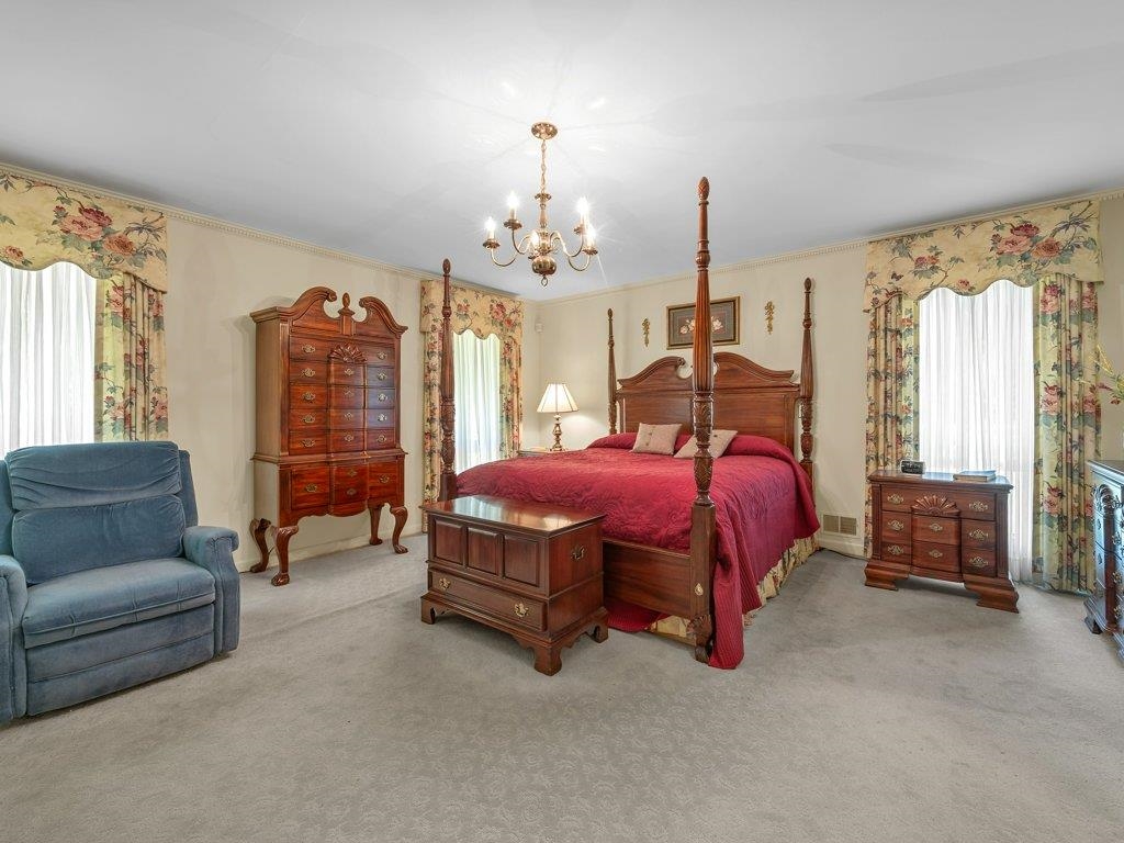 110 Racetrack Road Property Photo 21