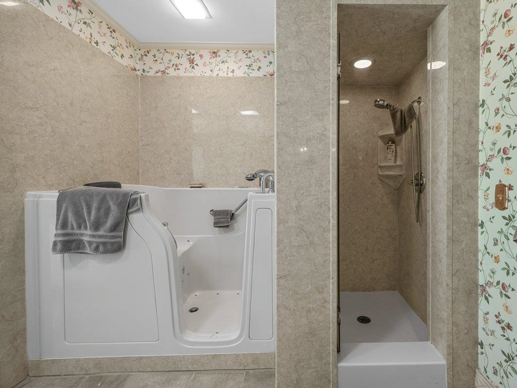 110 Racetrack Road Property Photo 24