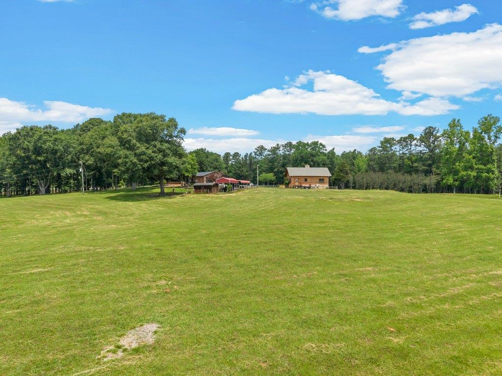 110 Racetrack Road Property Photo 46