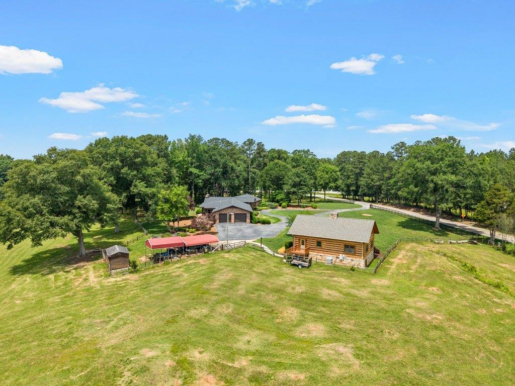 110 Racetrack Road Property Photo 47