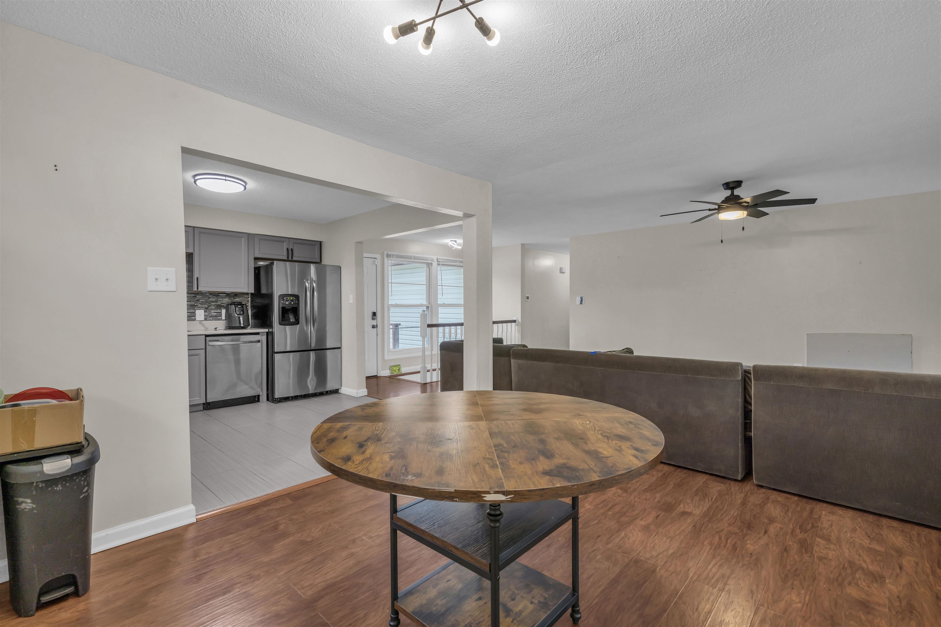 1070 Hopkins Street Property Photo 7