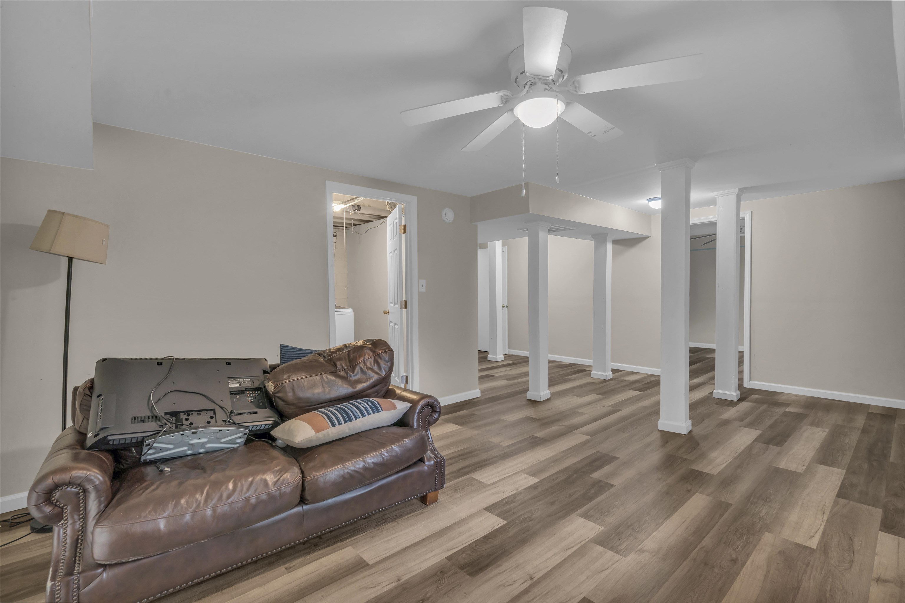 1070 Hopkins Street Property Photo 14