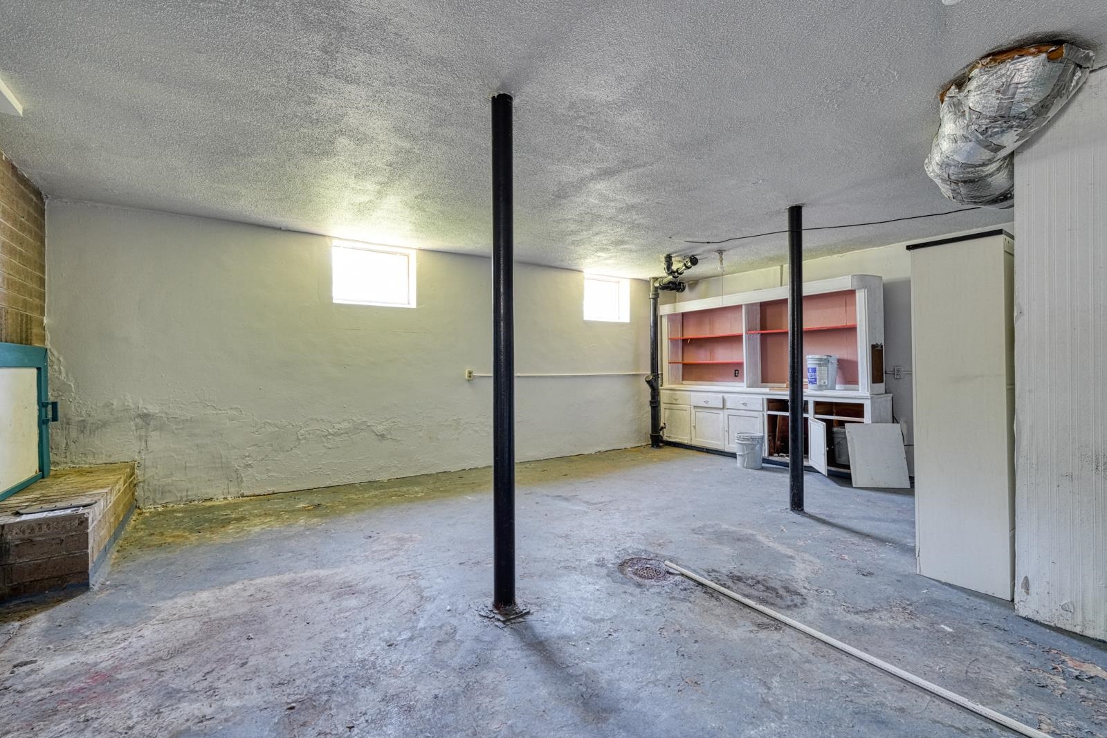 171 E Victoria Road Property Photo 34