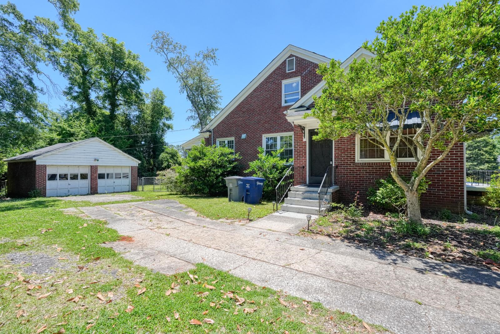 171 E Victoria Road Property Photo 38