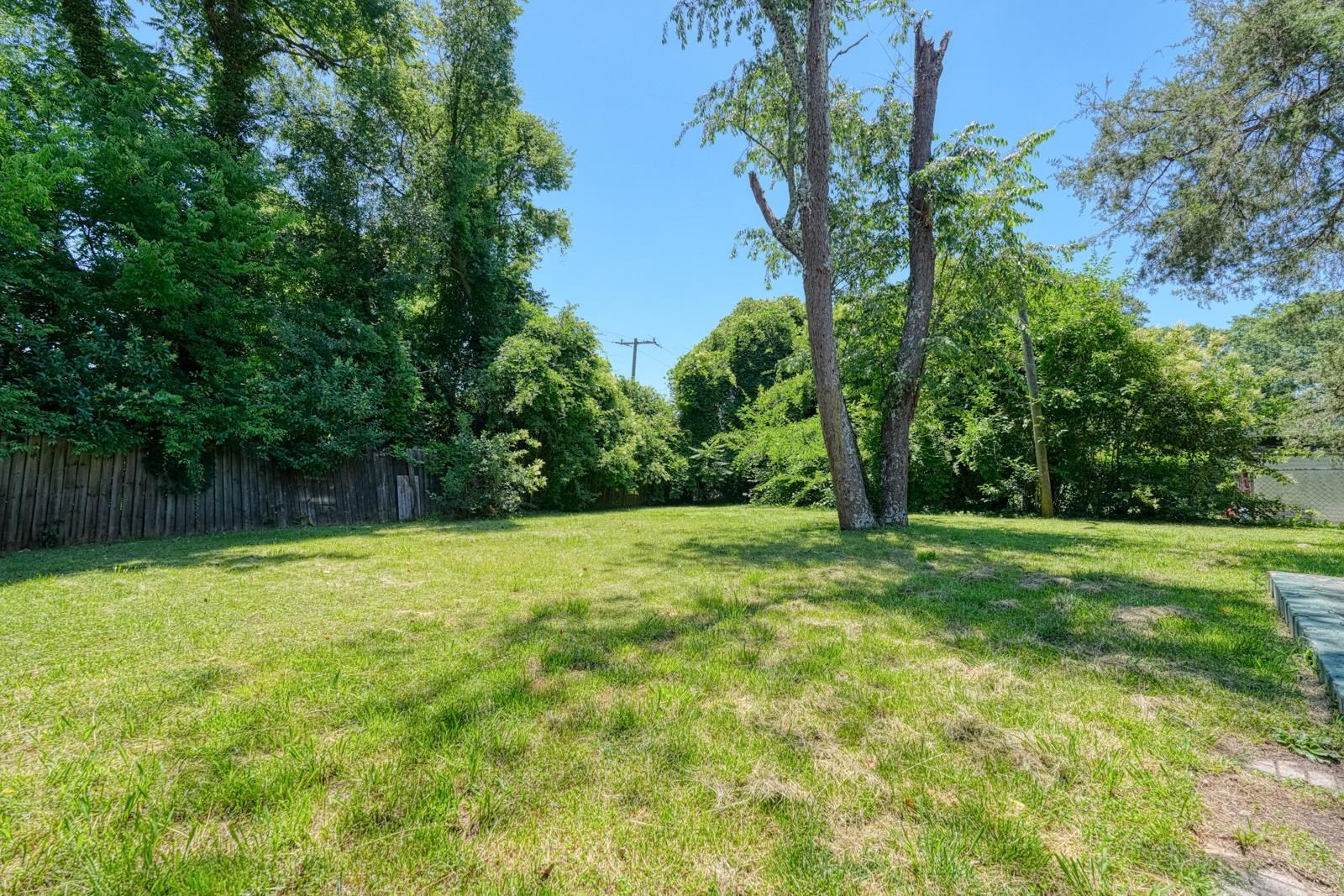 171 E Victoria Road Property Photo 41