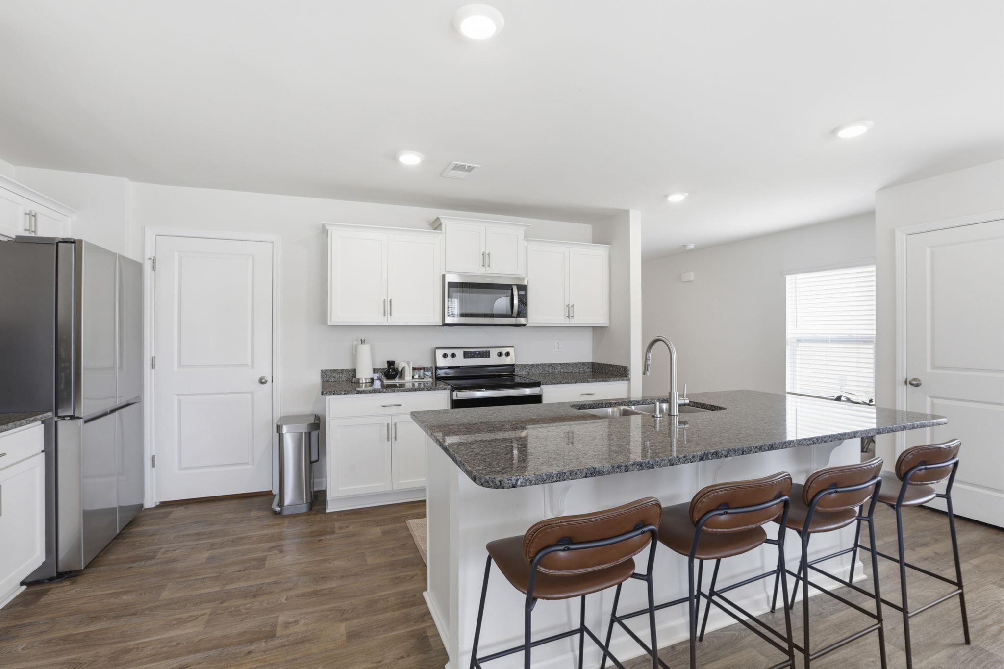 4402 Remington Avenue Property Photo 7