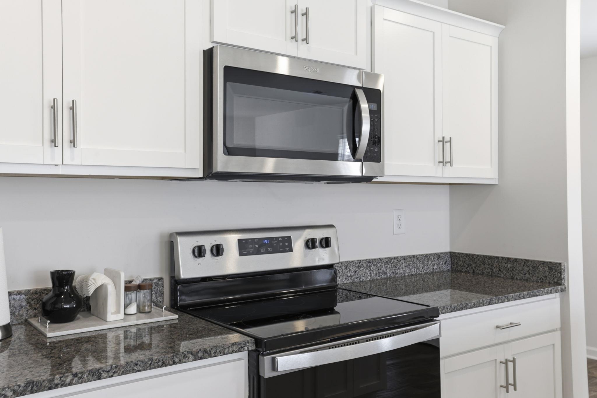 4402 Remington Avenue Property Photo 8