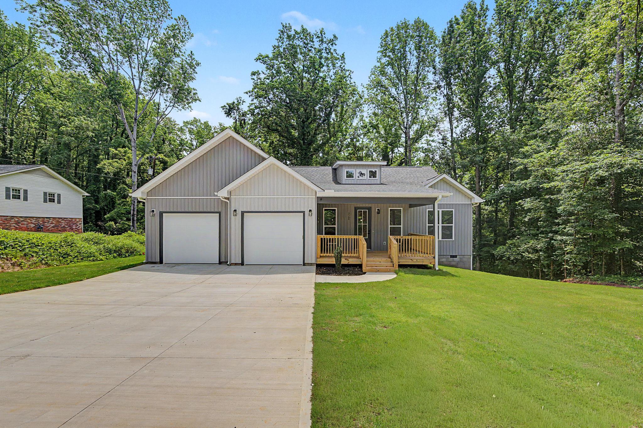 3388 E Croft Circle Property Photo 1