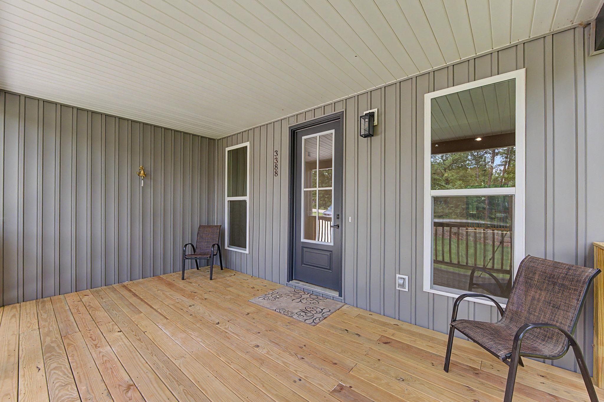 3388 E Croft Circle Property Photo 4