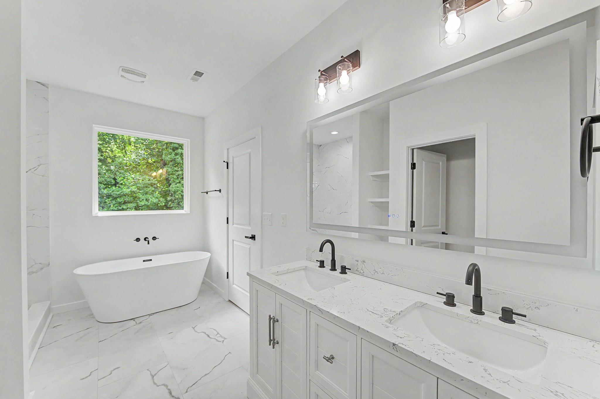 3388 E Croft Circle Property Photo 30