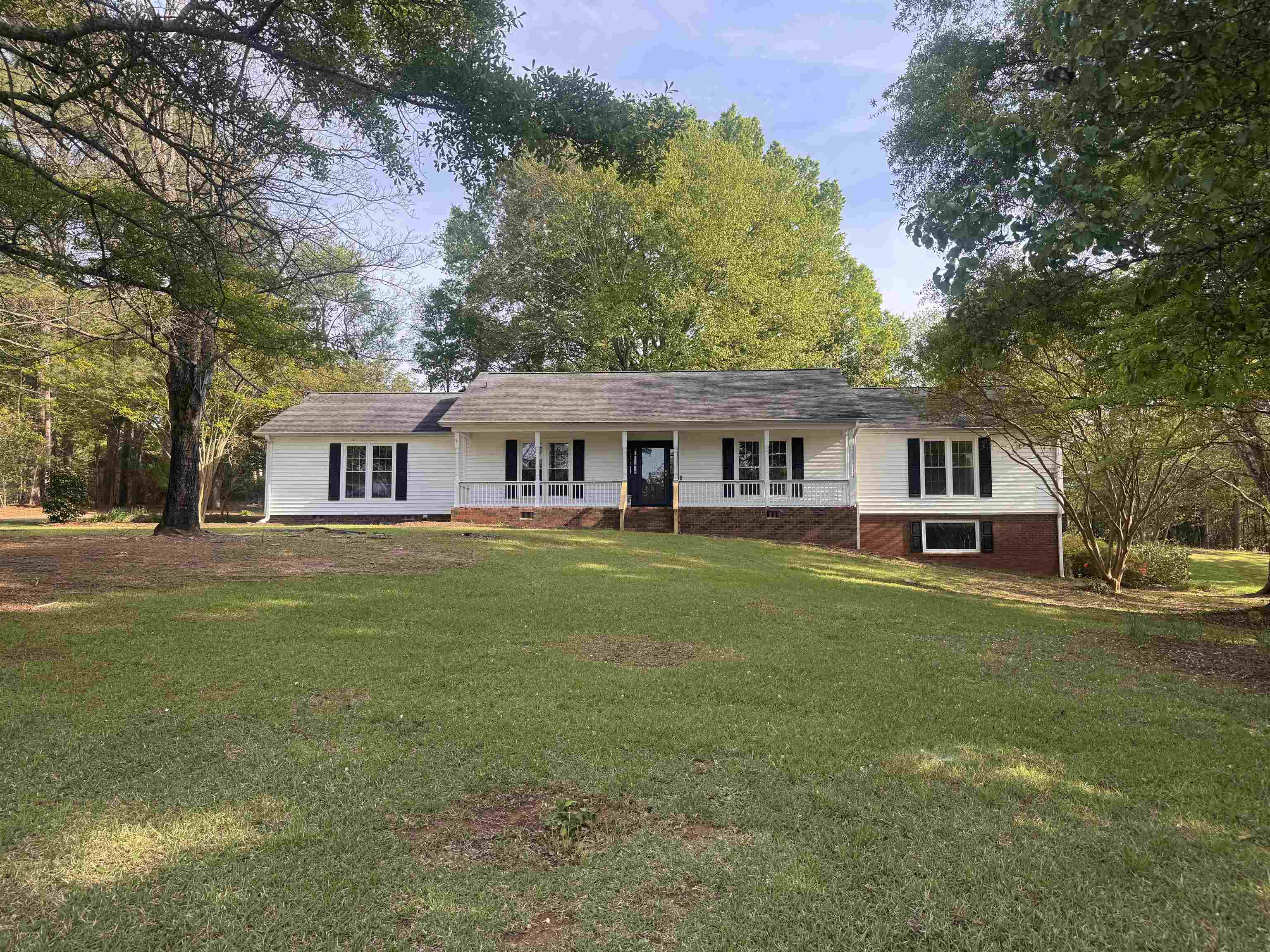 385 Wall Street Property Photo 2