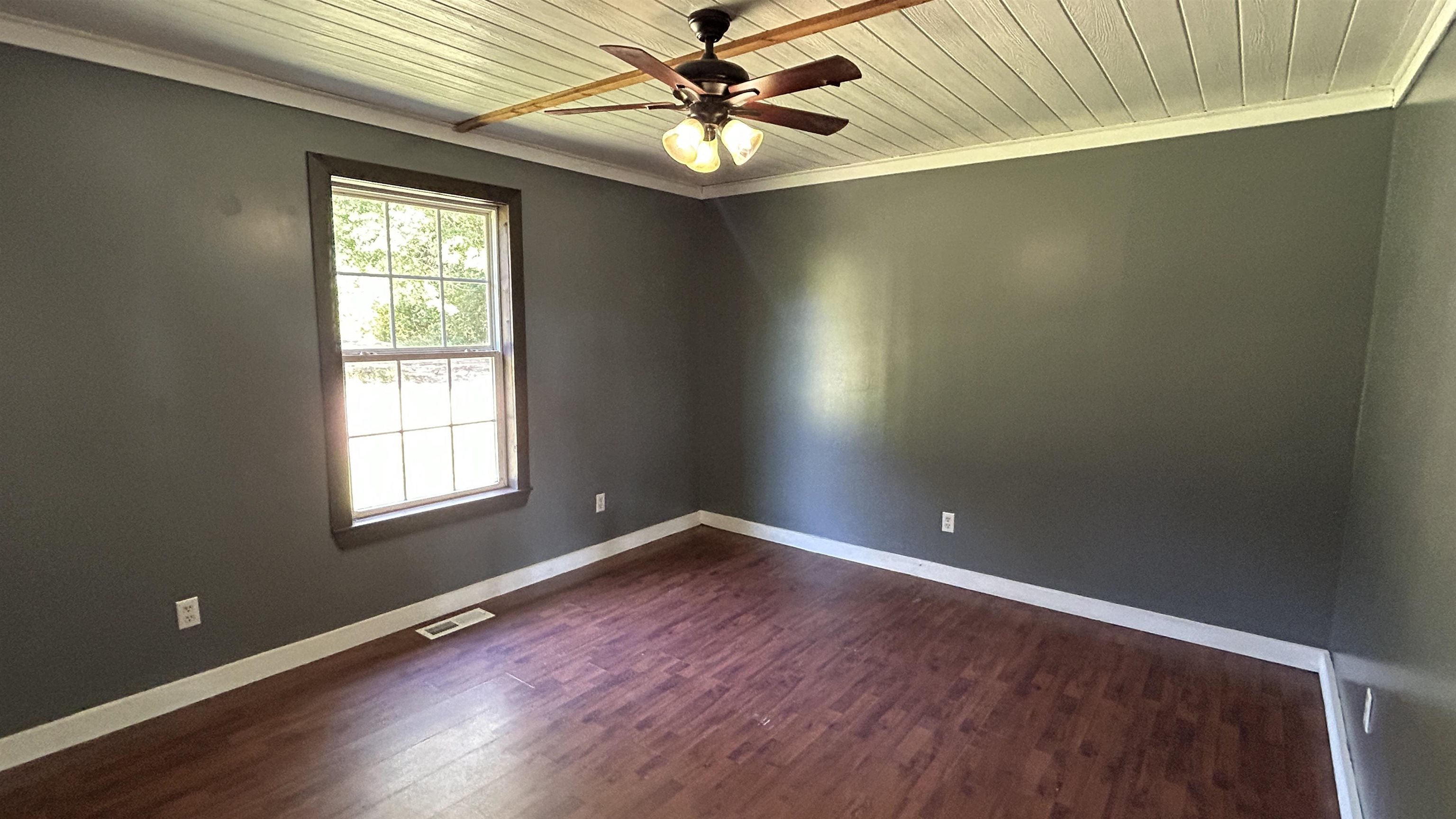 975 Goucher School Property Photo 7