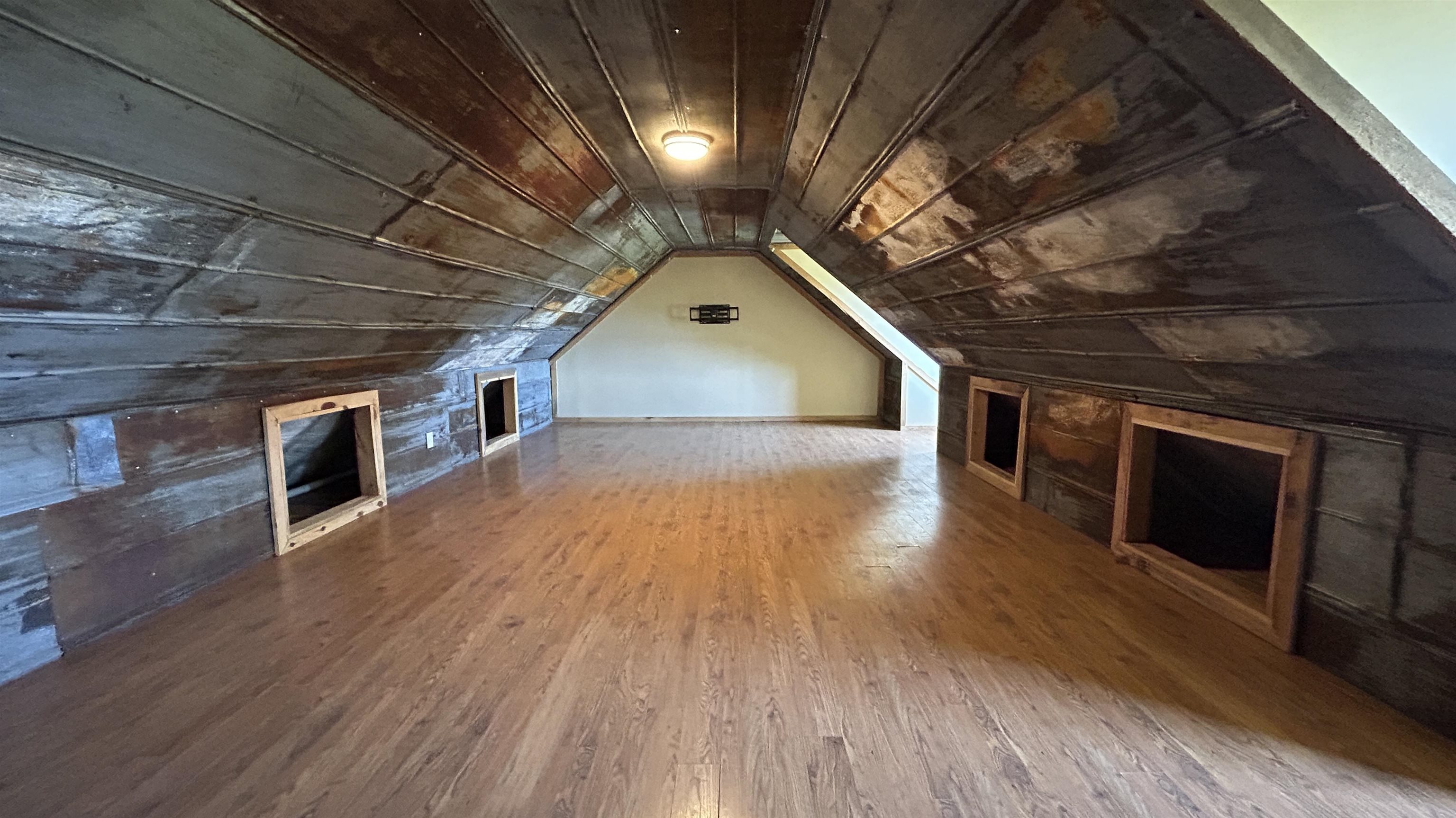 975 Goucher School Property Photo 12