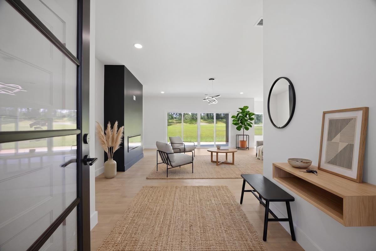 2027 Blessed Drive Property Photo 3