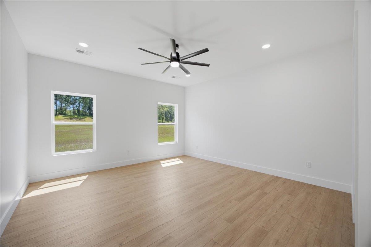 2027 Blessed Drive Property Photo 13