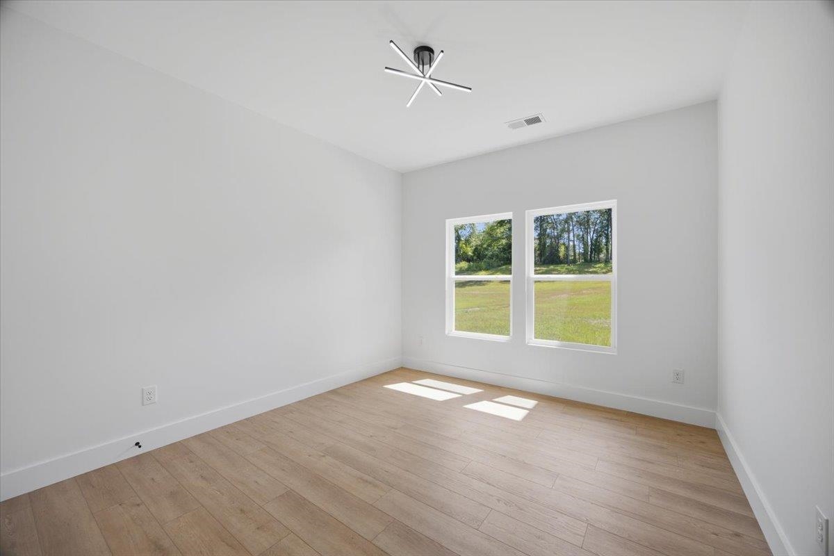 2027 Blessed Drive Property Photo 18