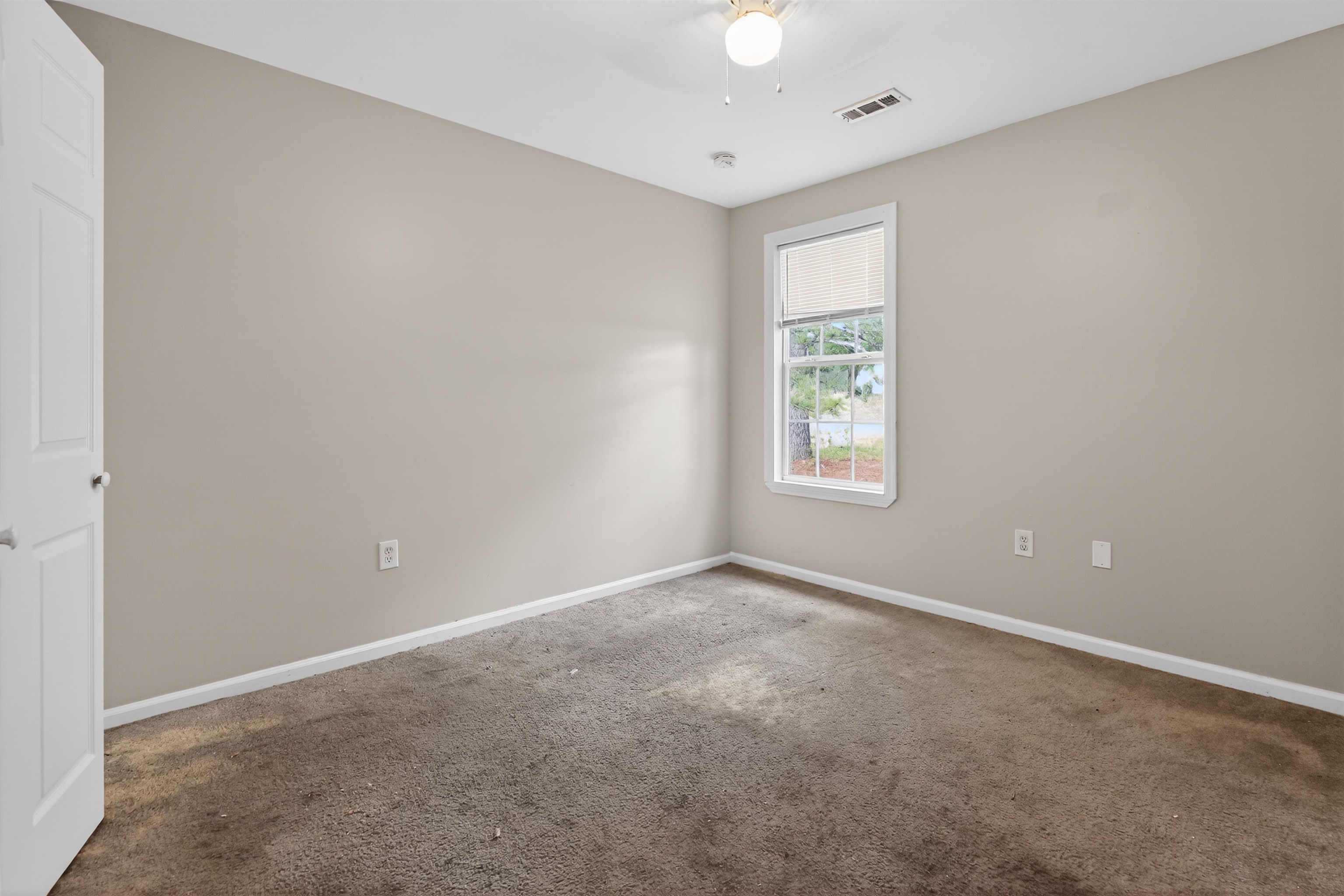 611 Basil Court Property Photo 7