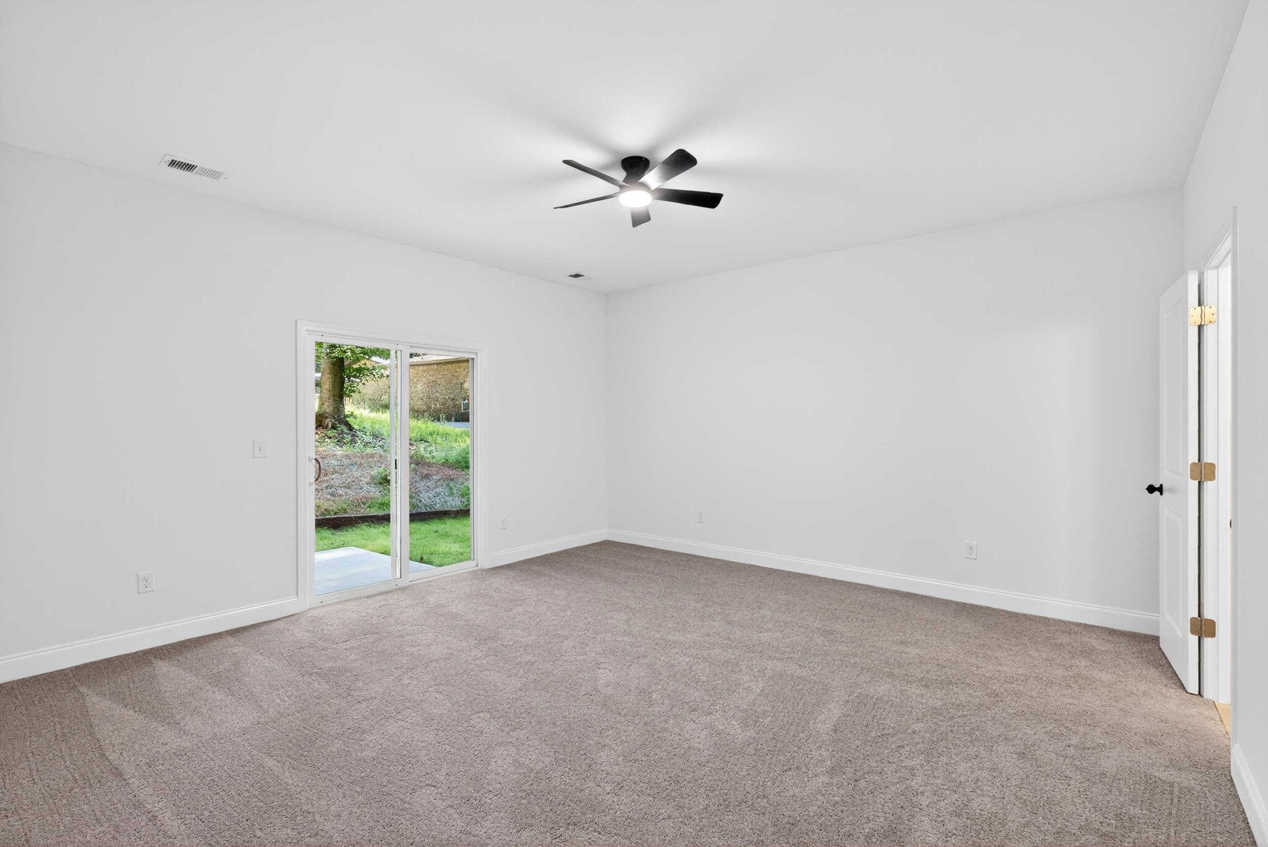 180 Anita Drive Property Photo 12