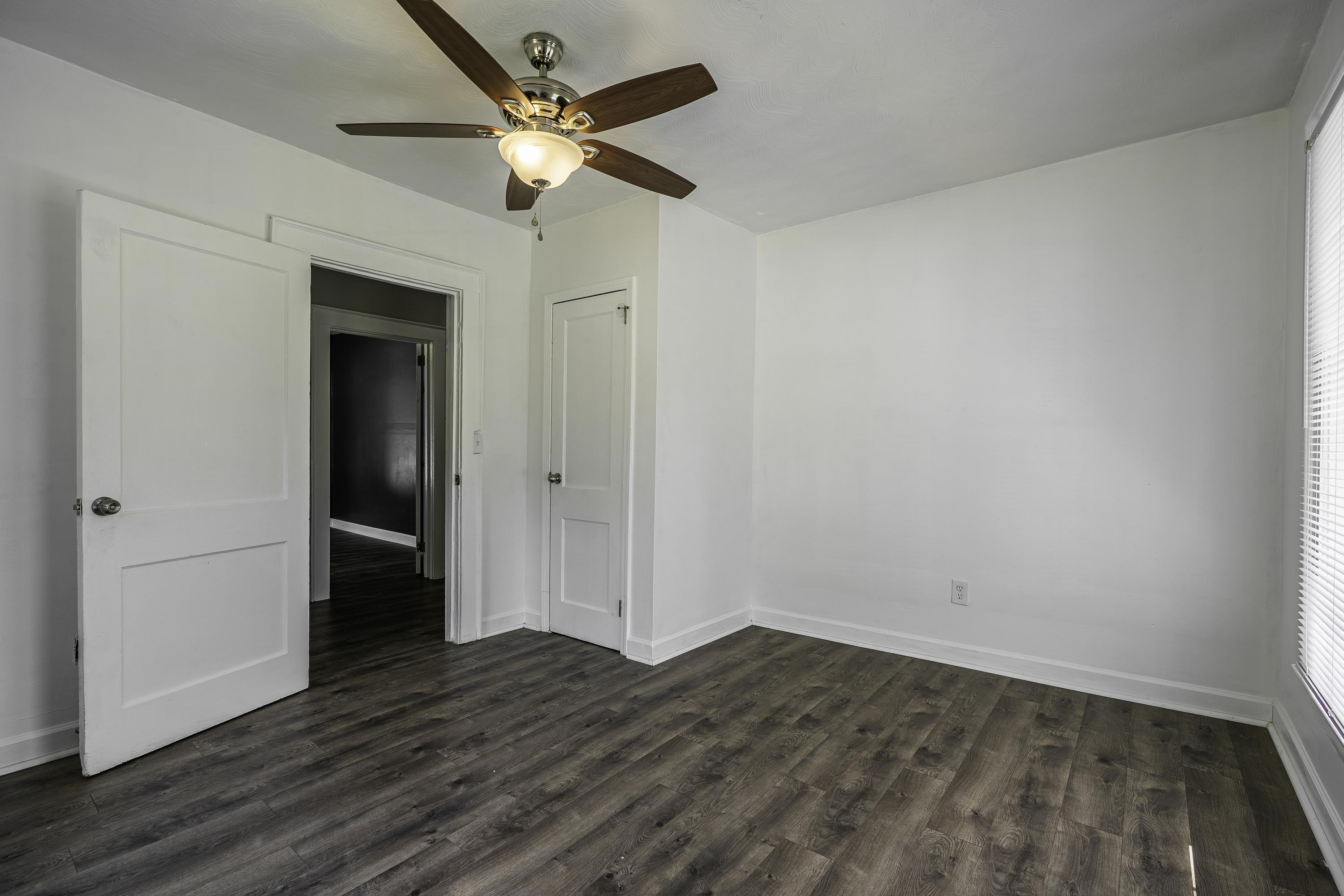 190 North Street Property Photo 22