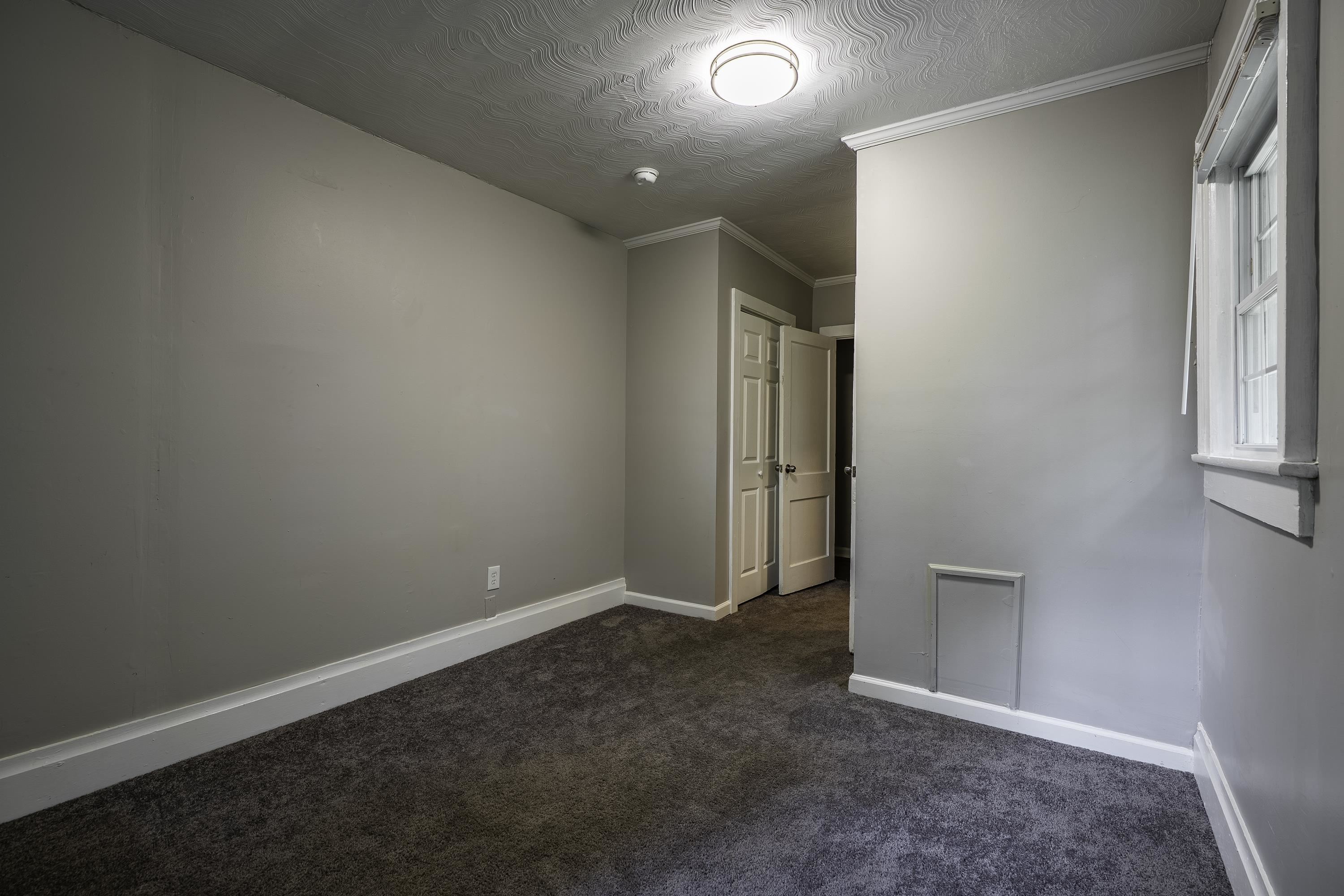 190 North Street Property Photo 27