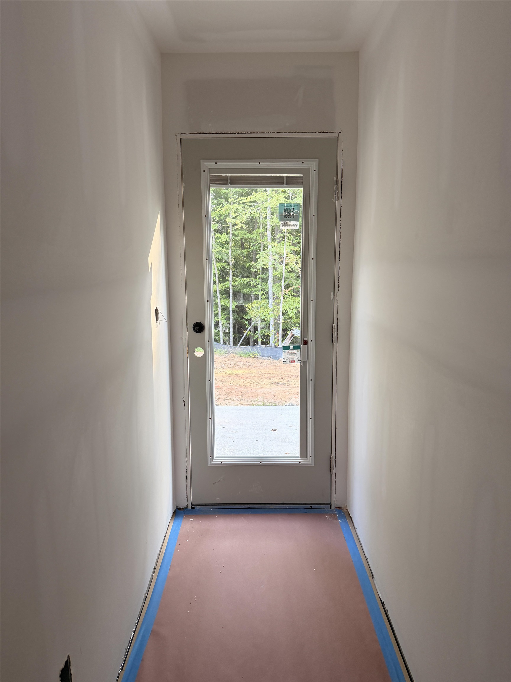 527 Poole Street Property Photo 9