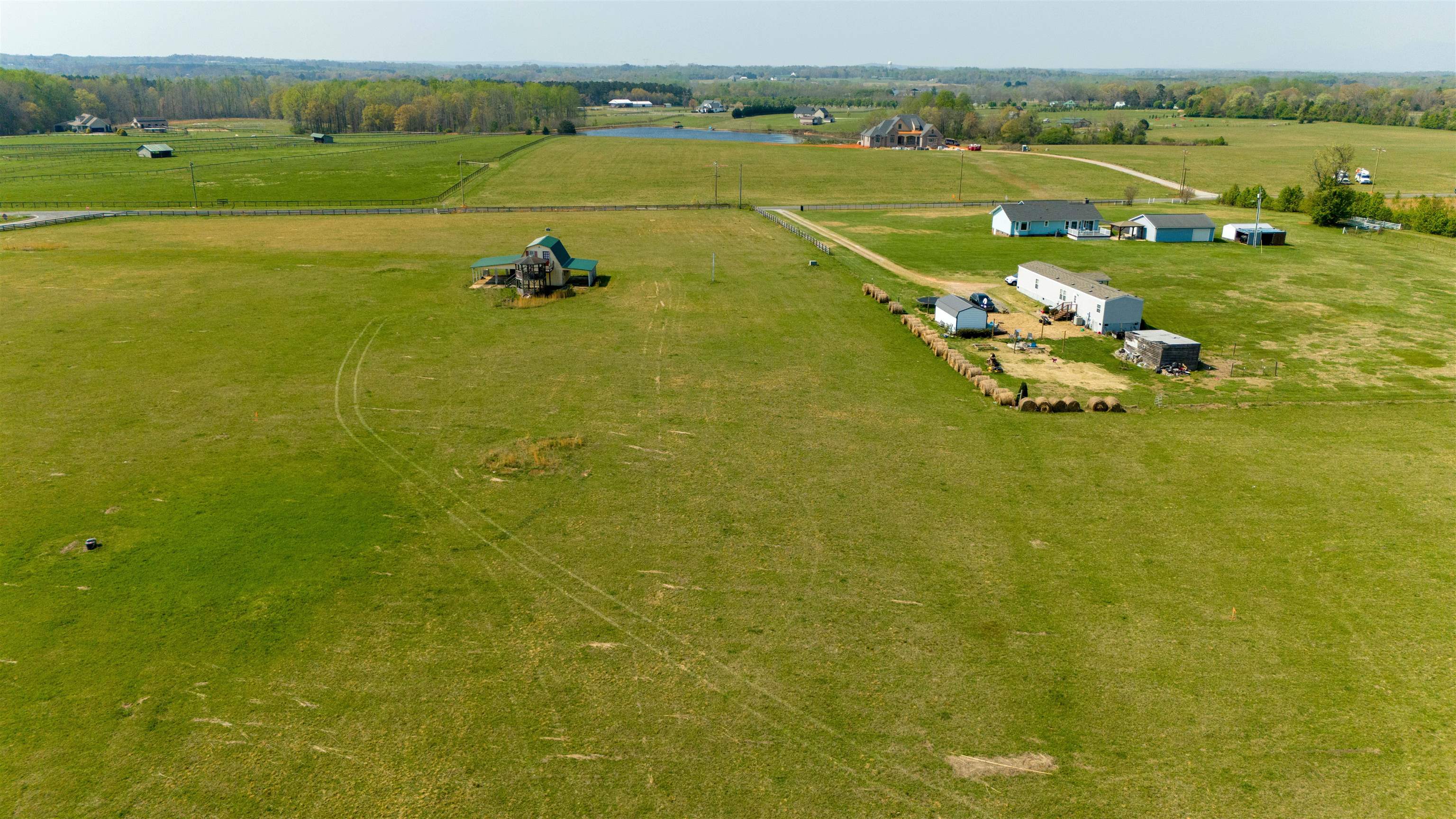 338419 Property Photo 9
