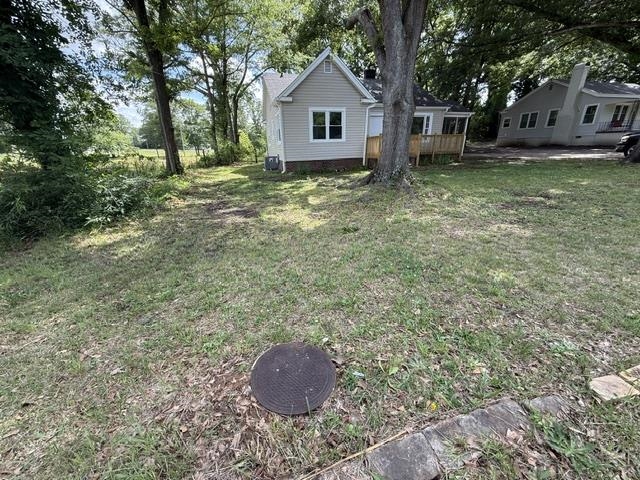 1064 Howard Street Property Photo 2