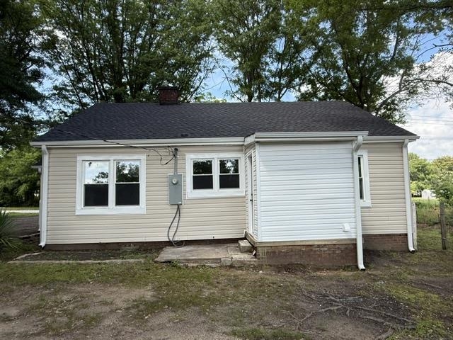 1064 Howard Street Property Photo 5