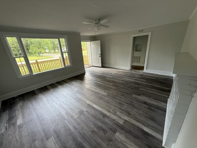 1064 Howard Street Property Photo 8