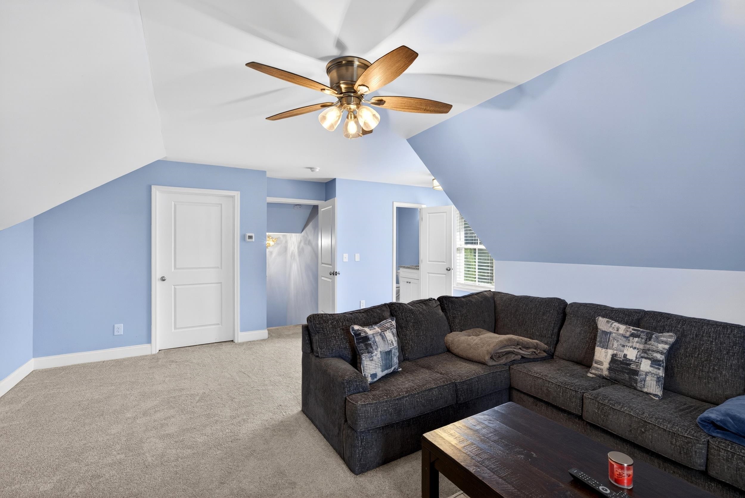460 Harbour View Drive Property Photo 34