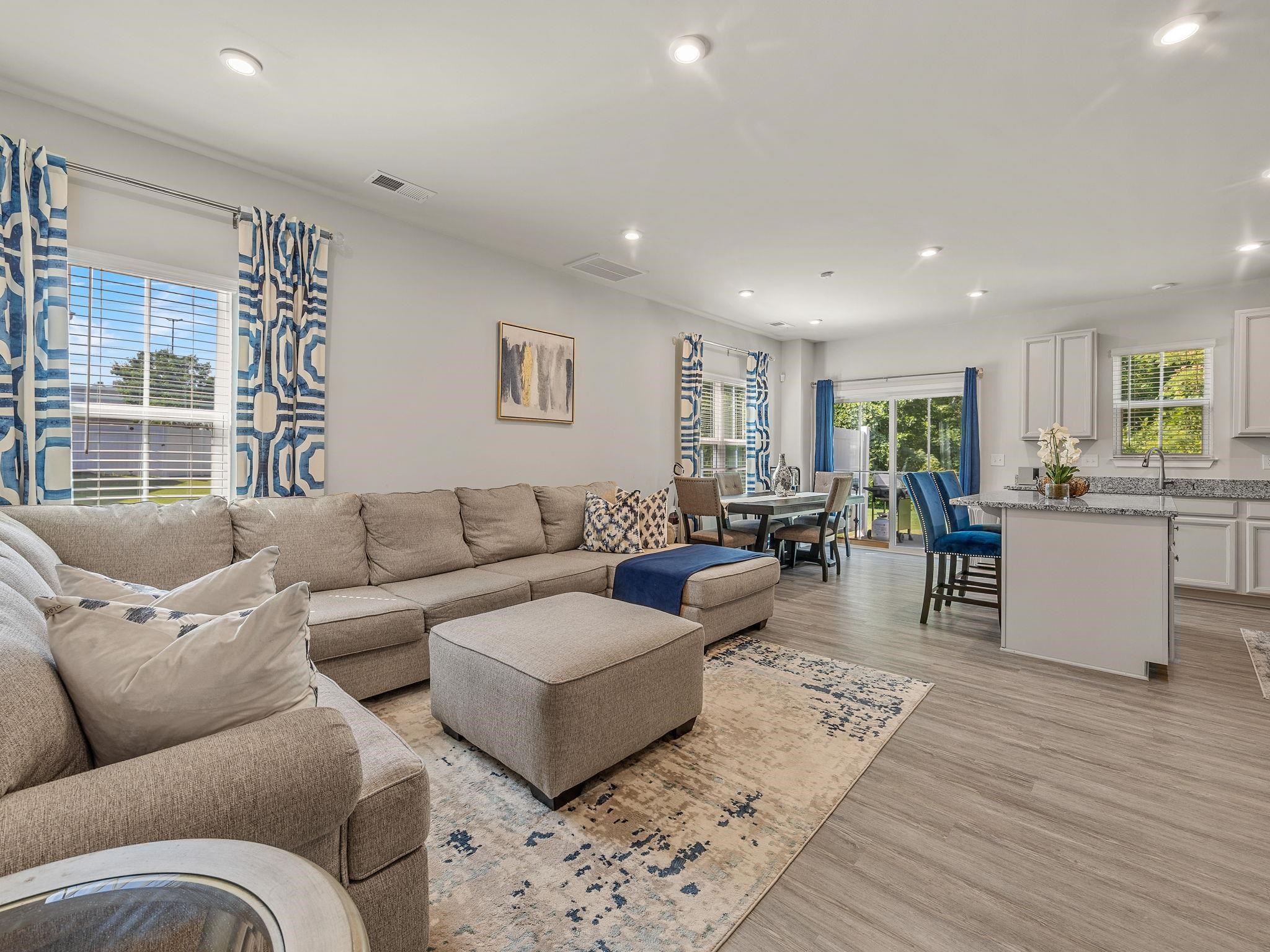 515 Preakness Run Property Photo 7