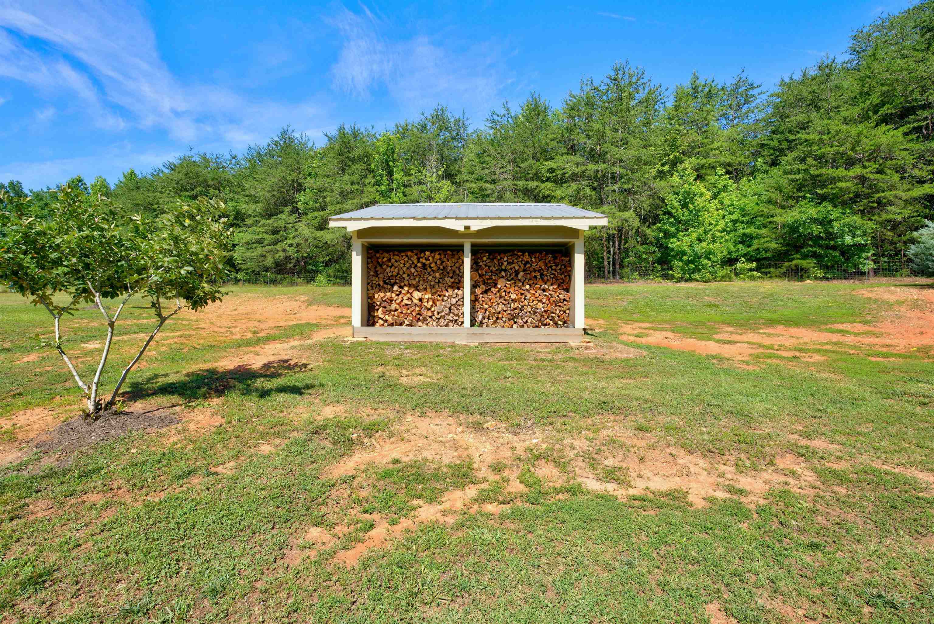 314 310 Gibson Road Property Photo 38