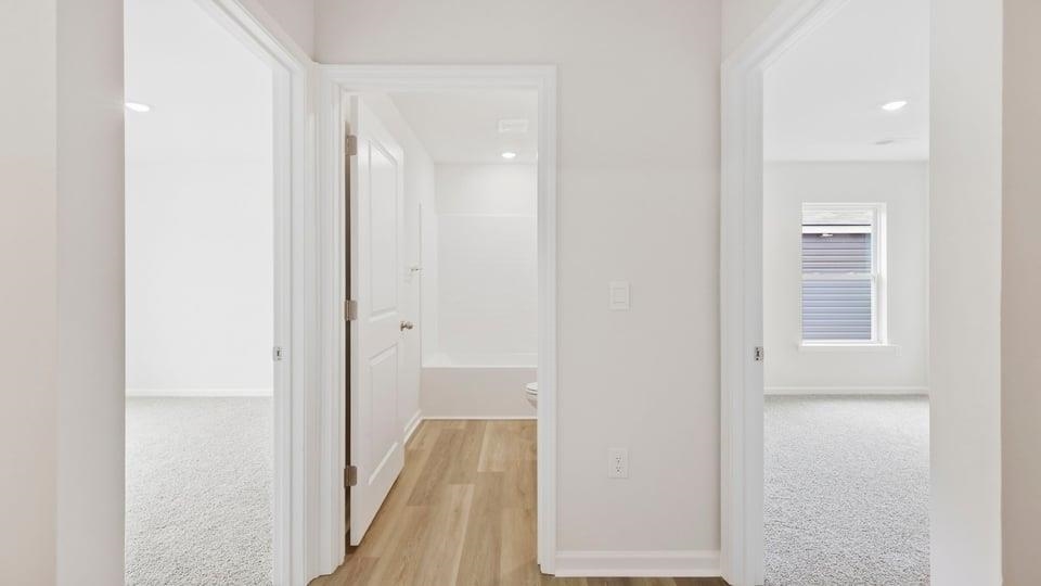 944 Kerwood Street Property Photo 4