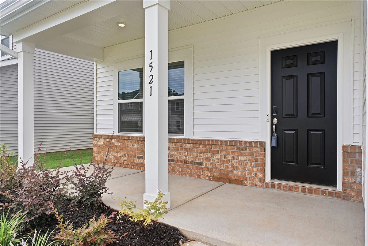 1521 Switchback Circle Property Photo 4