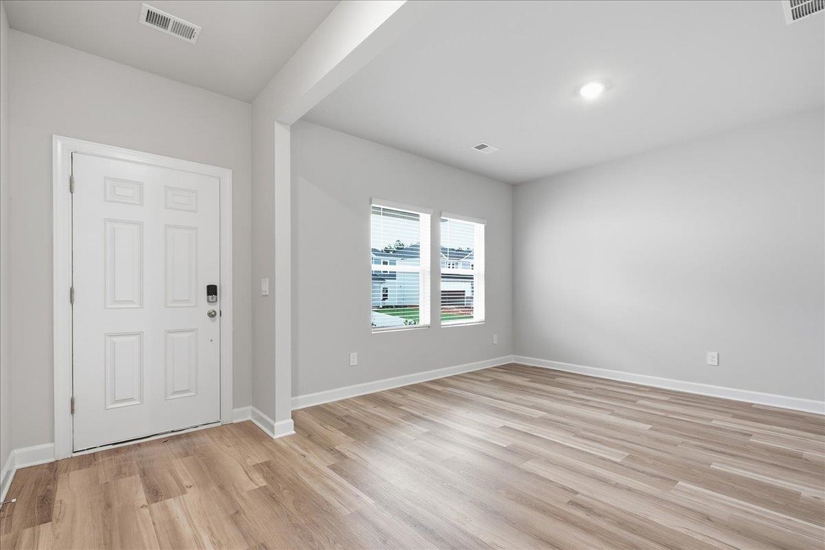 1521 Switchback Circle Property Photo 5