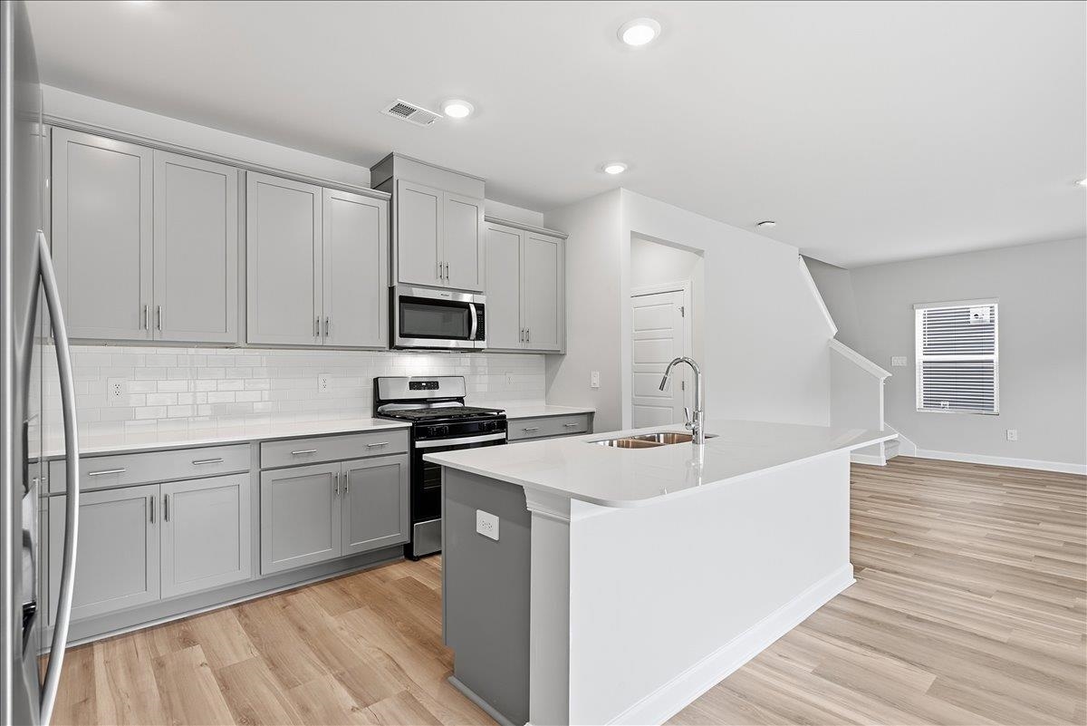1521 Switchback Circle Property Photo 10