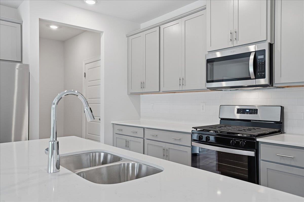 1521 Switchback Circle Property Photo 11