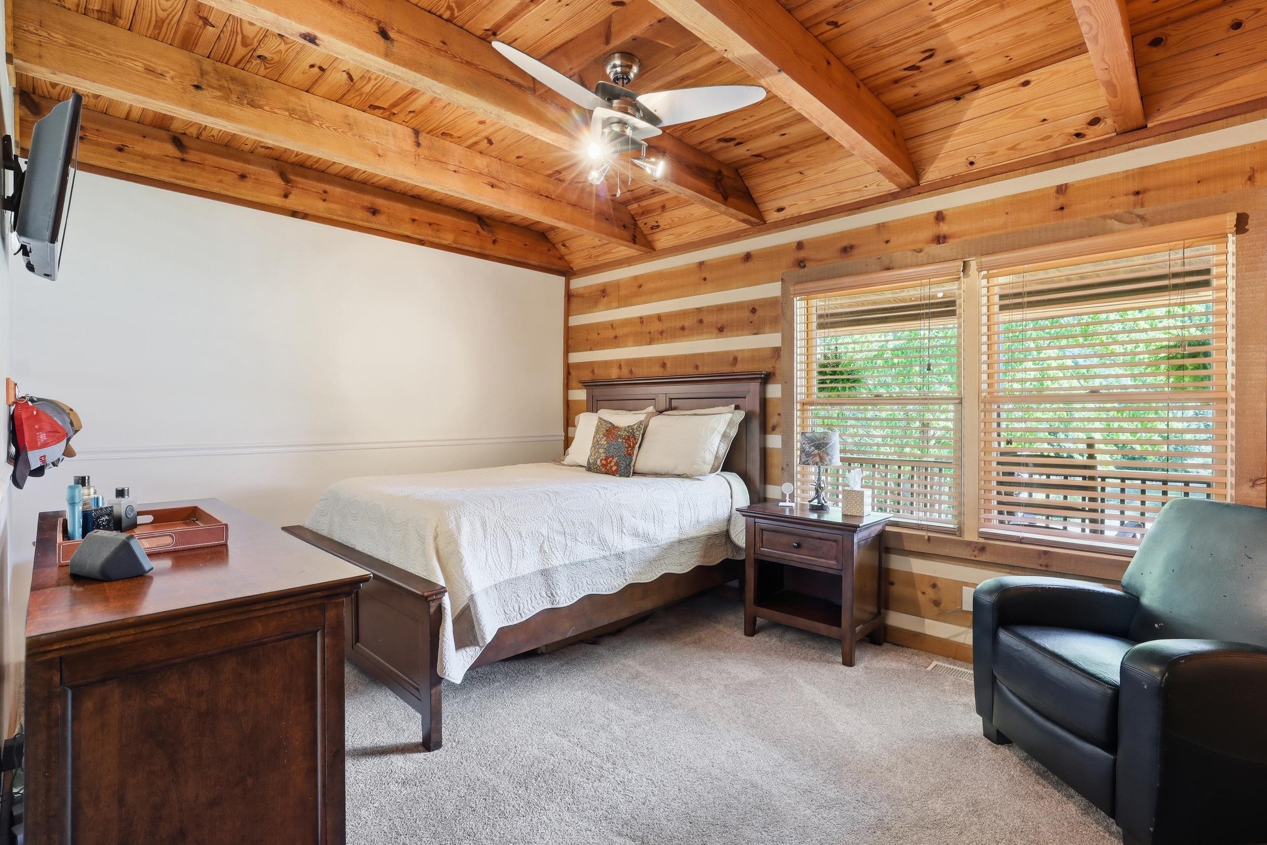 455 Hindman Road Property Photo 18
