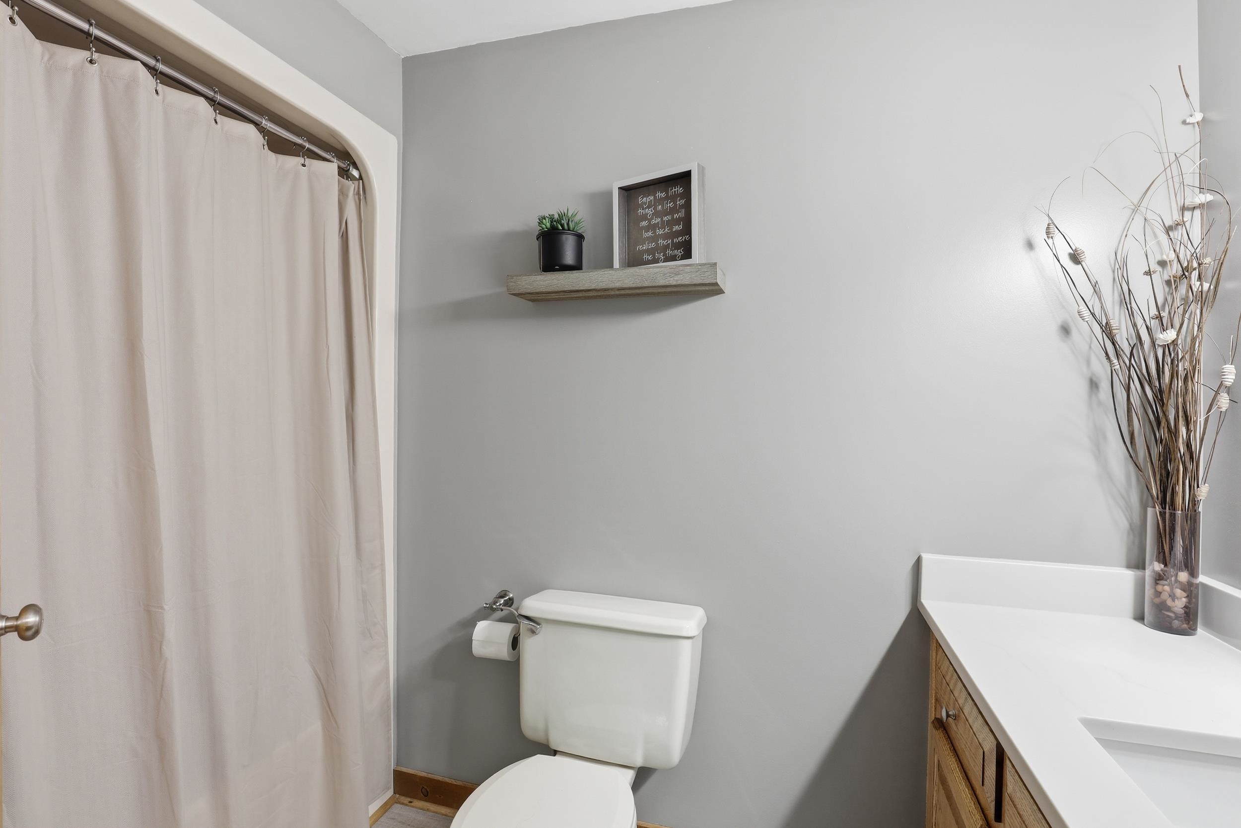 455 Hindman Road Property Photo 21