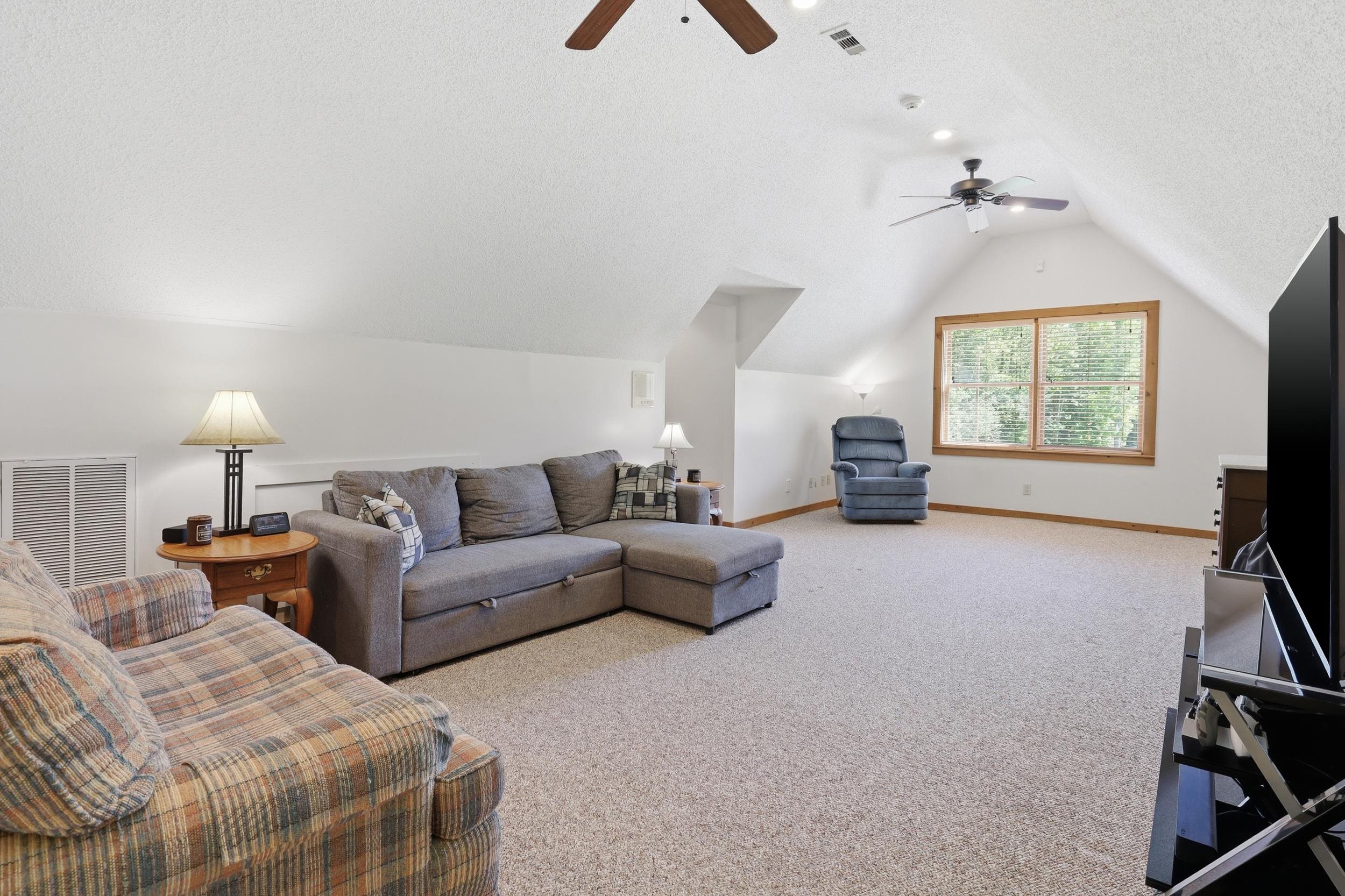 455 Hindman Road Property Photo 23