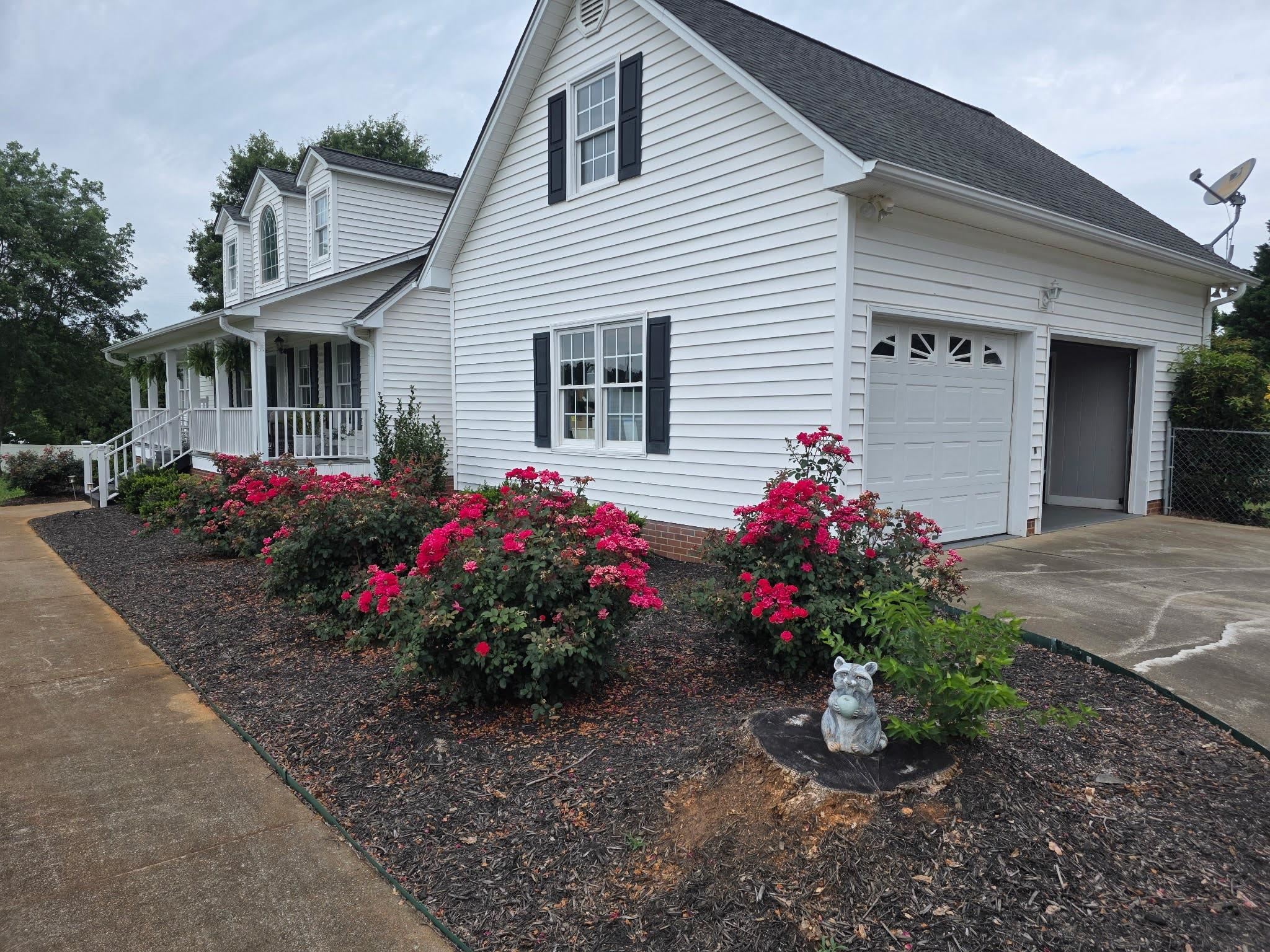 309 Morgan Circle Property Photo 3