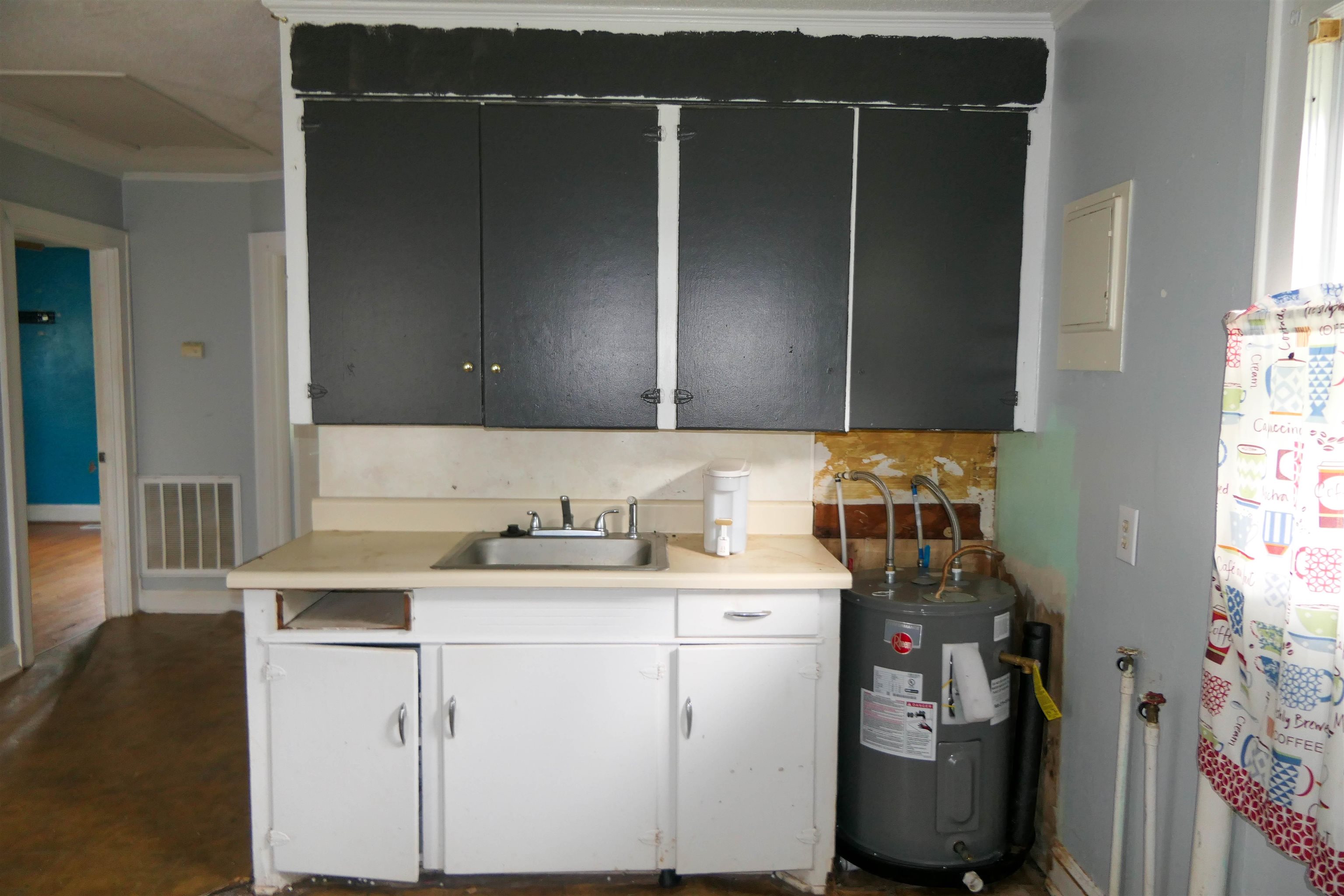 1170 Campton Rd Property Photo 6